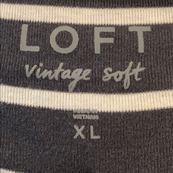 Open Back Striped LOFT Tee Size XL - Picture 6 of 7